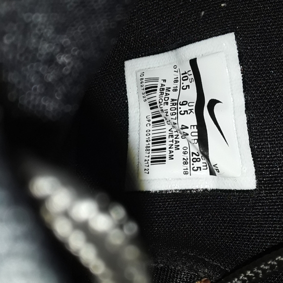 SOLD !!NIKE SHOES AIRMAX SZ 10.5 - Picture 8 of 8